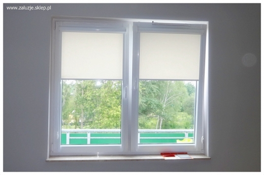Rolety okienne do okien z nawiewnikiem.